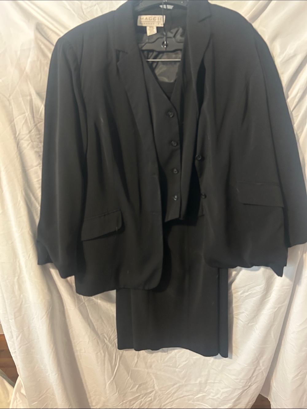 Women's Black Three-Piece Suit – Blazer, Vest & Skirt